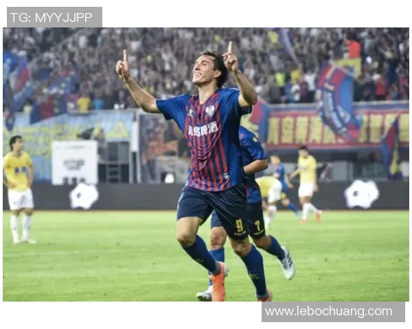 武汉足球队以58分领跑精英赛积分榜展现强劲实力