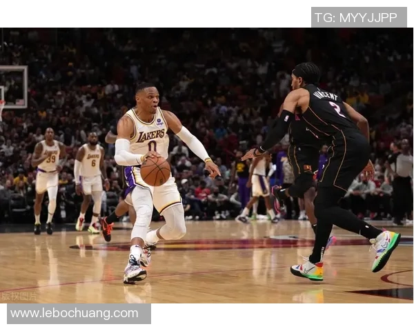 北京篮球队在钻石联赛中的默契配合与战术执行分析